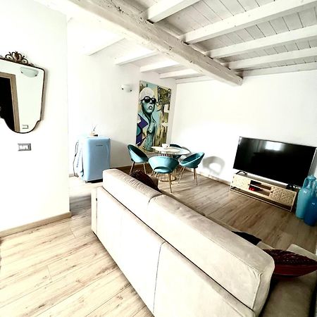Casa Sul Lago Арона Экстерьер фото
